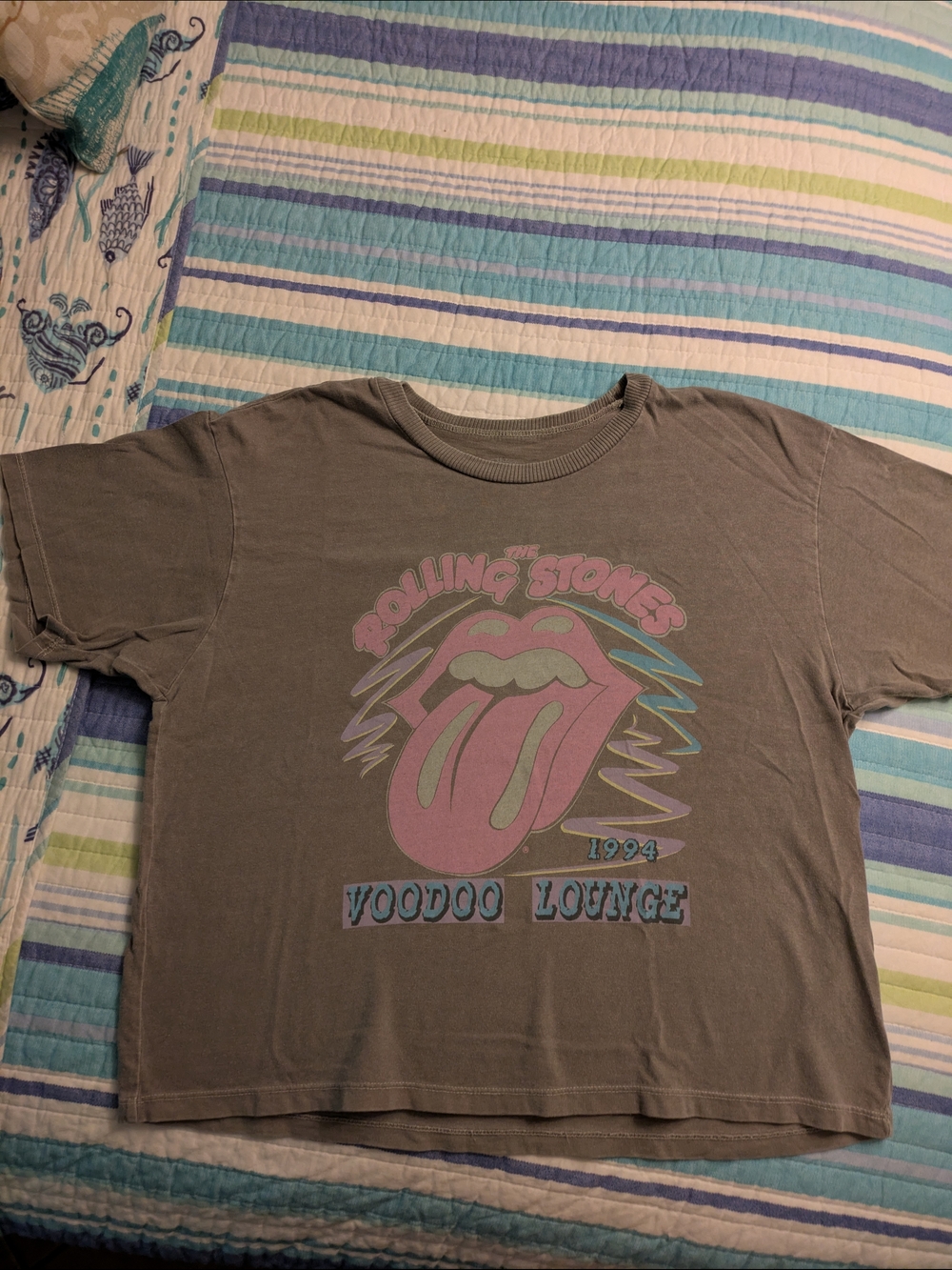 The Rolling Stones  Voodoo Lounge Graphic Tee - Gray/Pink